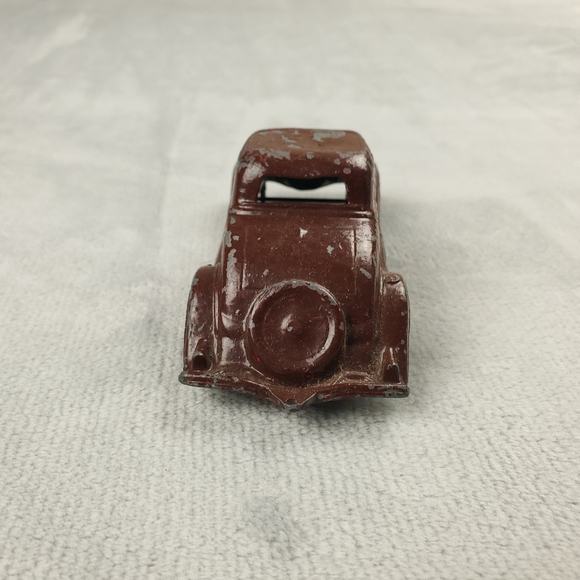Vintage Hubley 1934 Ford Coupe #404 Diecast Model Car Antique Metal Toy 5 1/2" - Picture 3 of 12